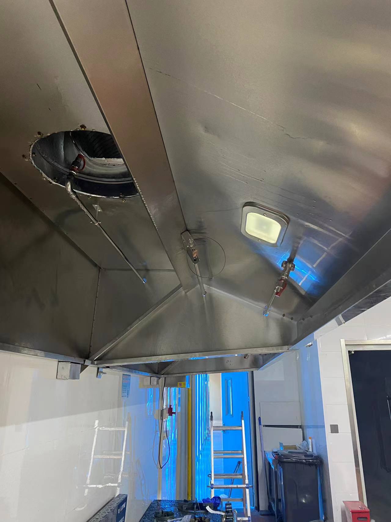 廚房自動滅火系統 廚房自動滅火系統